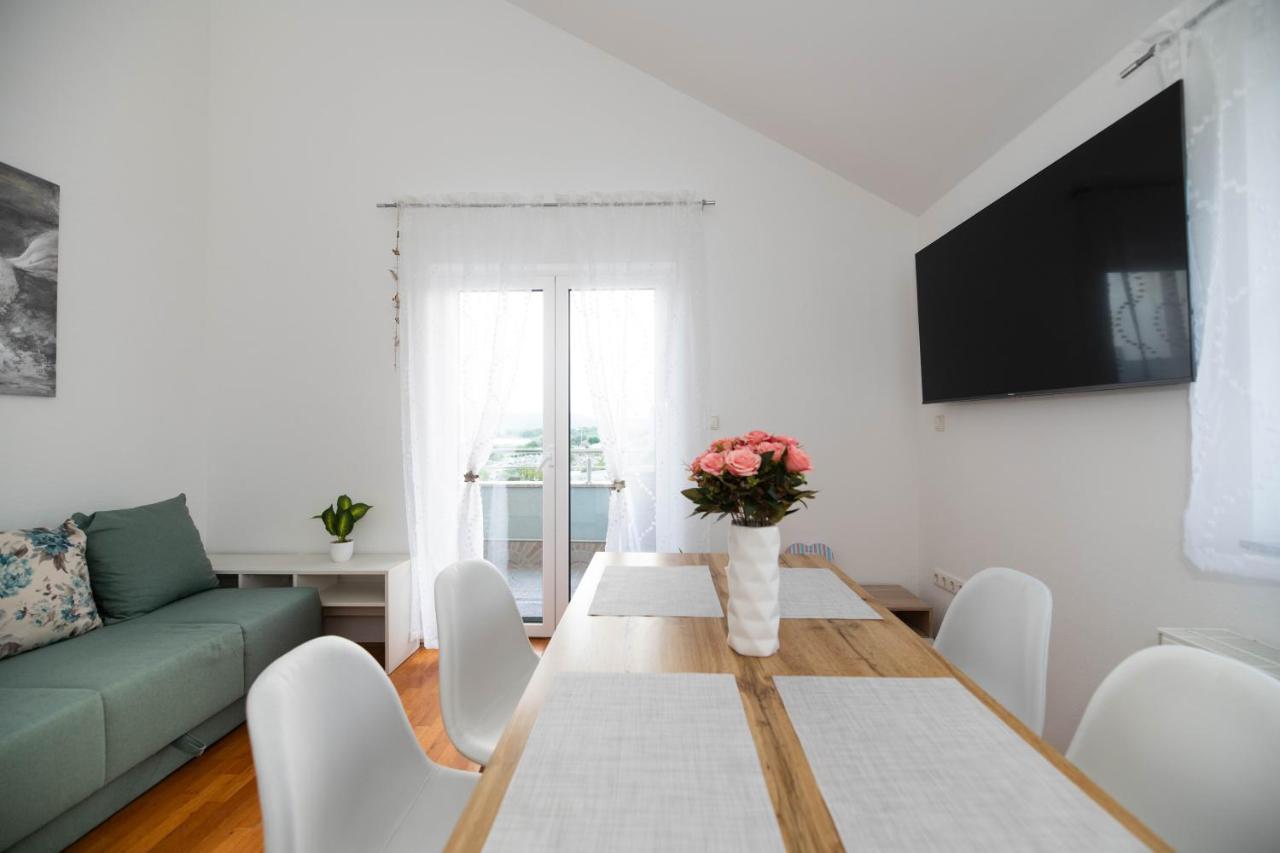 Sunny Beach Apartments Šibenik Esterno foto