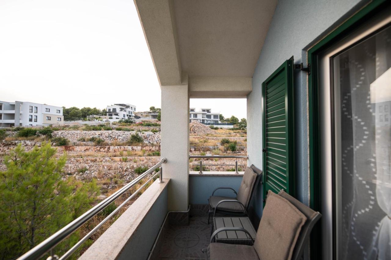 Sunny Beach Apartments Šibenik Esterno foto